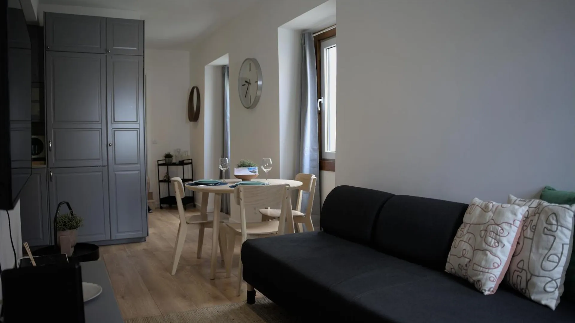 شقة Elegant Central Lisbon Flat Shared Outstanding Terrace